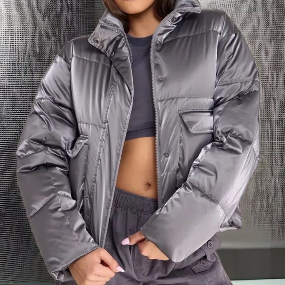 NEW $105 PrettyLittleThing Metallic Pewter Silver Puffer Jacket - 10